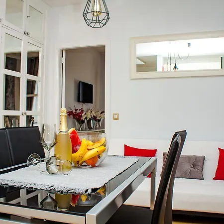 شقة Cozy In San Eugenio أذيخي